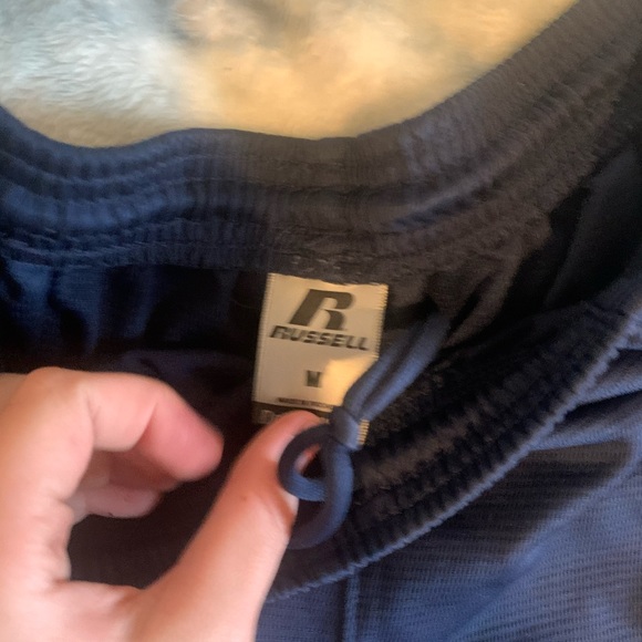 Shorts - Picture 3 of 3